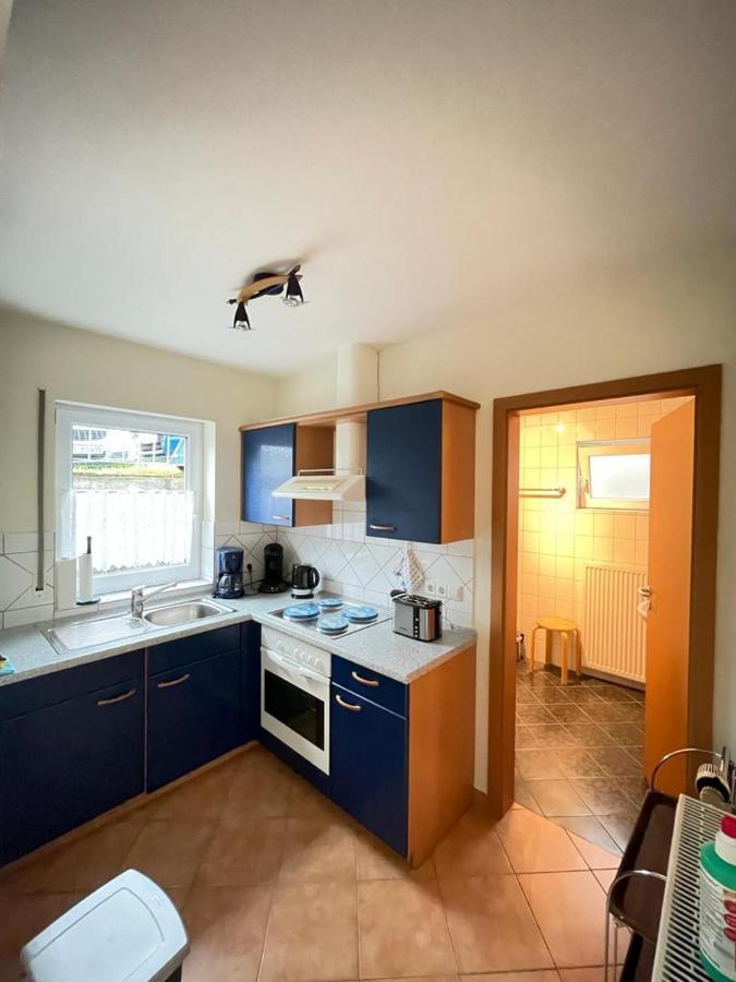 Simon Apartment *